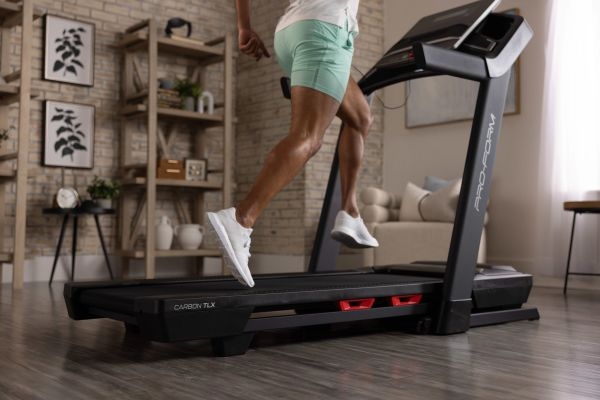 Tekalna steza ProForm Carbon TLX